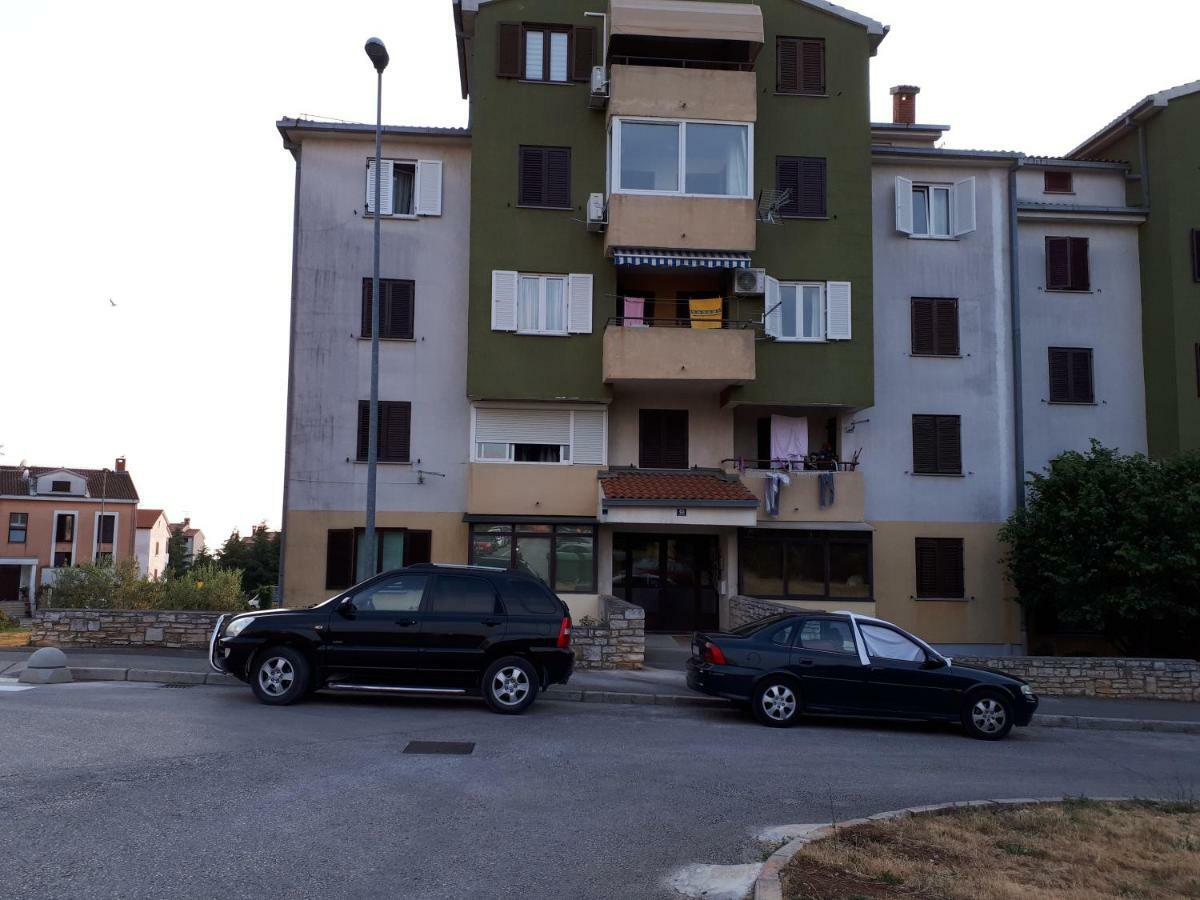 Apartment Korni Poreč Exteriör bild