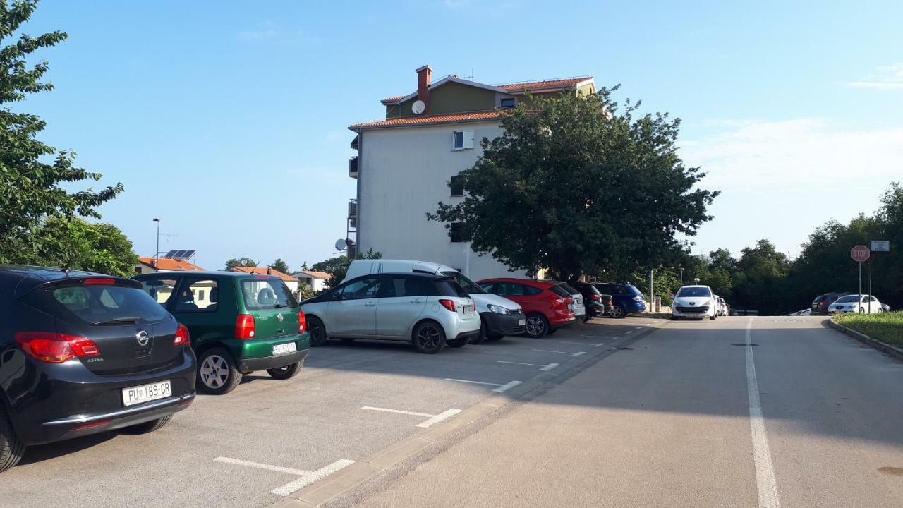 Apartment Korni Poreč Exteriör bild
